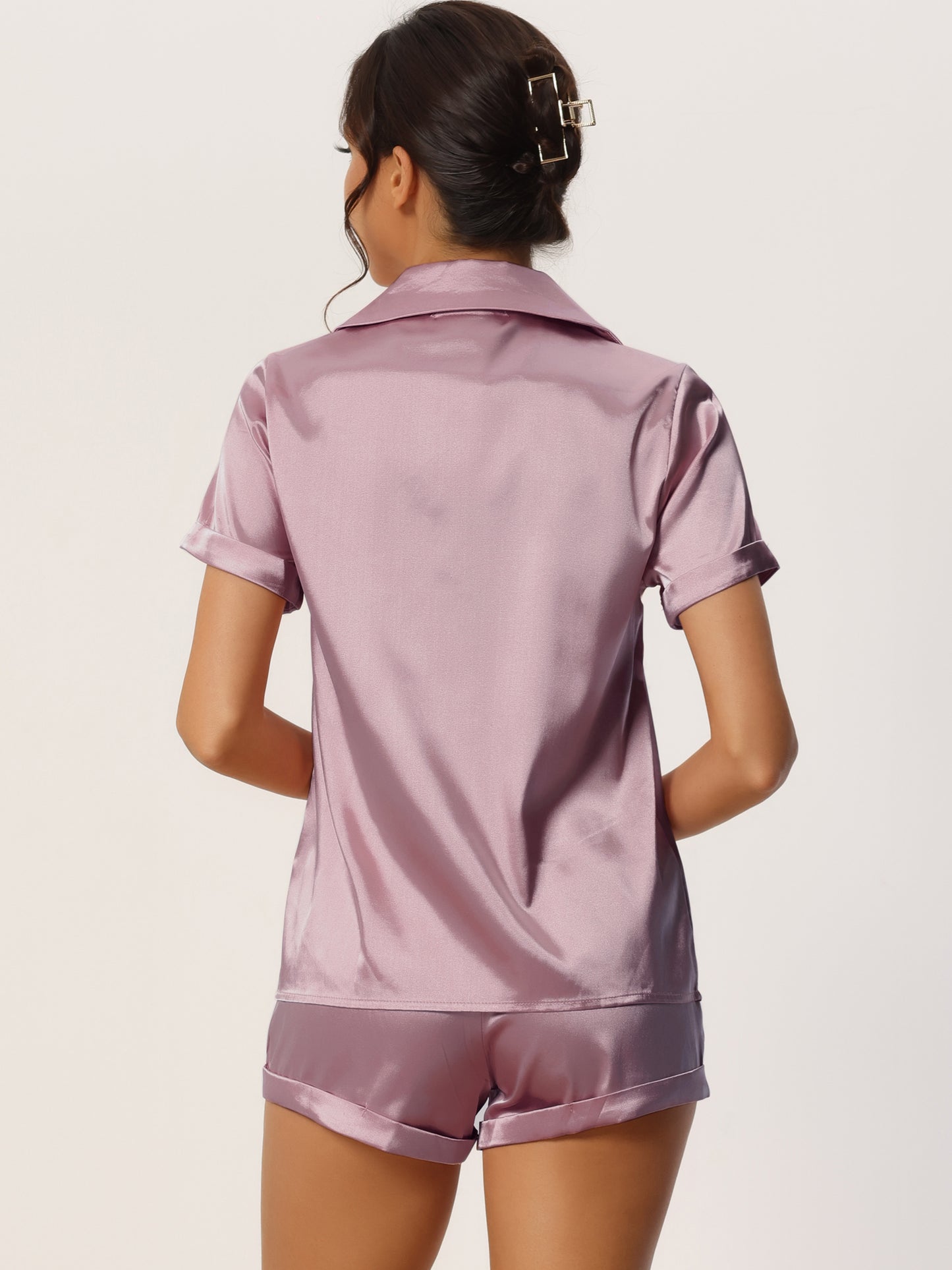 Ensemble pyjama en satin pour femme, chemise à manches courtes et short boutonnés, vêtements de détente