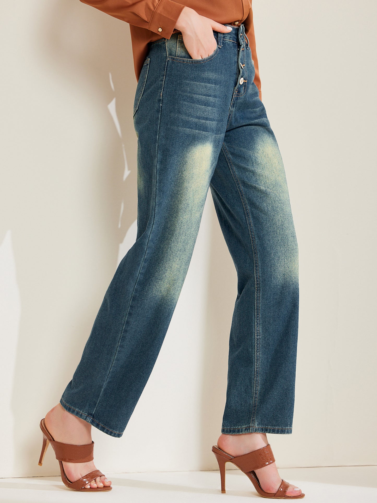 Women's Wide Leg Jeans High Waisted Straight Leg Jeans Buttoned Denim Pants with Pocket