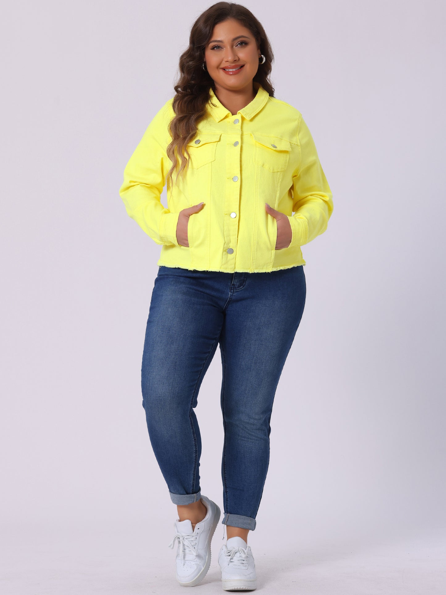 Women's Plus Size Classic Washed Front Frayed Denim Jacket