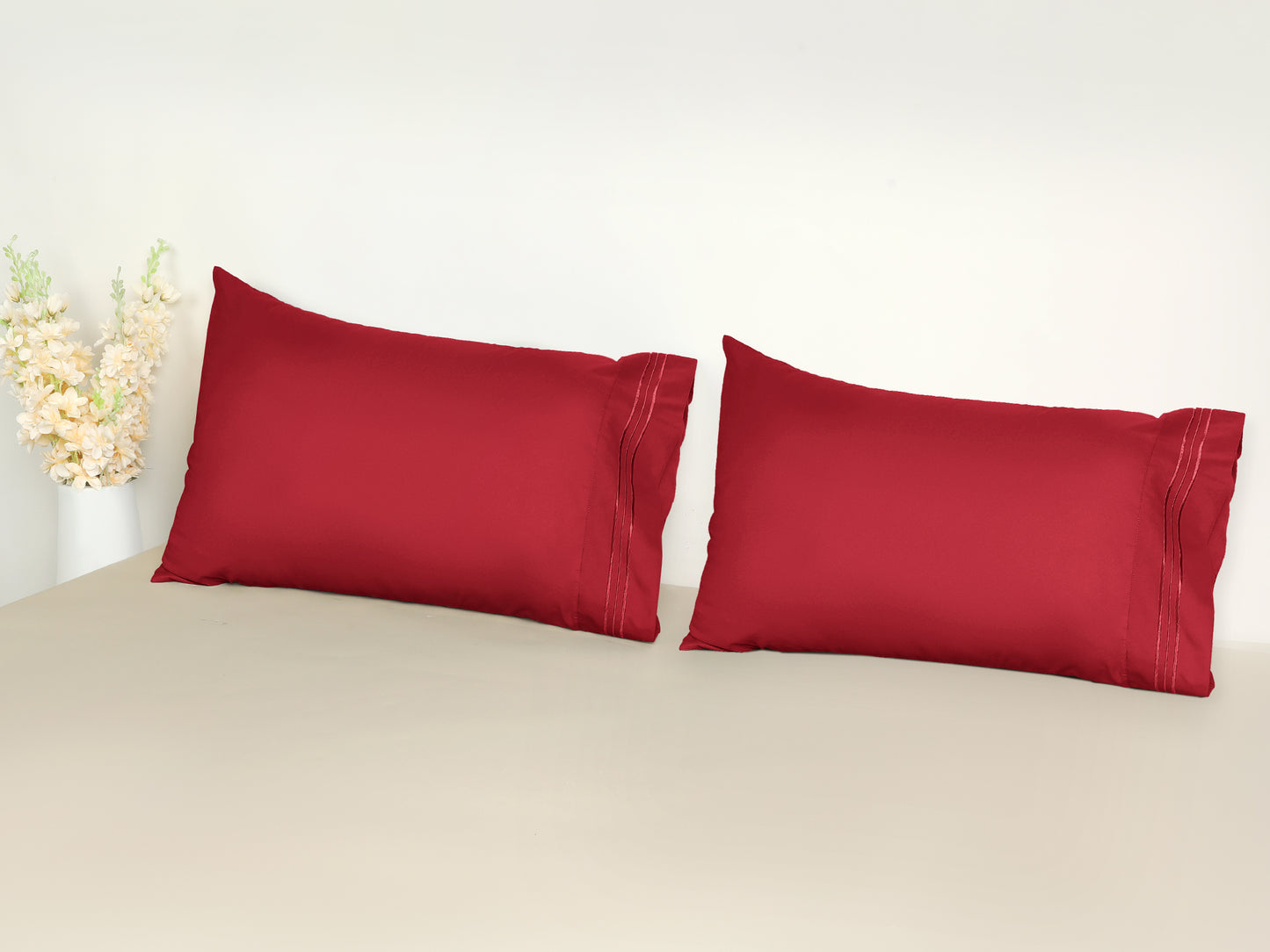 Polyester Pillow Cases Set of 2 for Hair and Skin, Cooling Pillow Covers with Envelope Closure