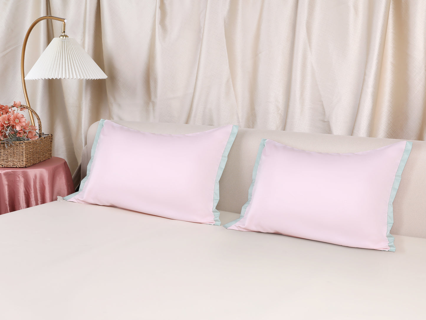 Pillow Cases Set of 2, Soft Satin Polyester Cooling Pillow Covers with Envelope Closure