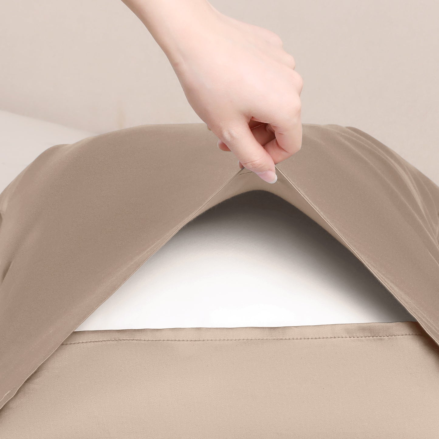 Pillow Cases, Soft Cooling Pillow Covers Set of 2 with Envelope Closure