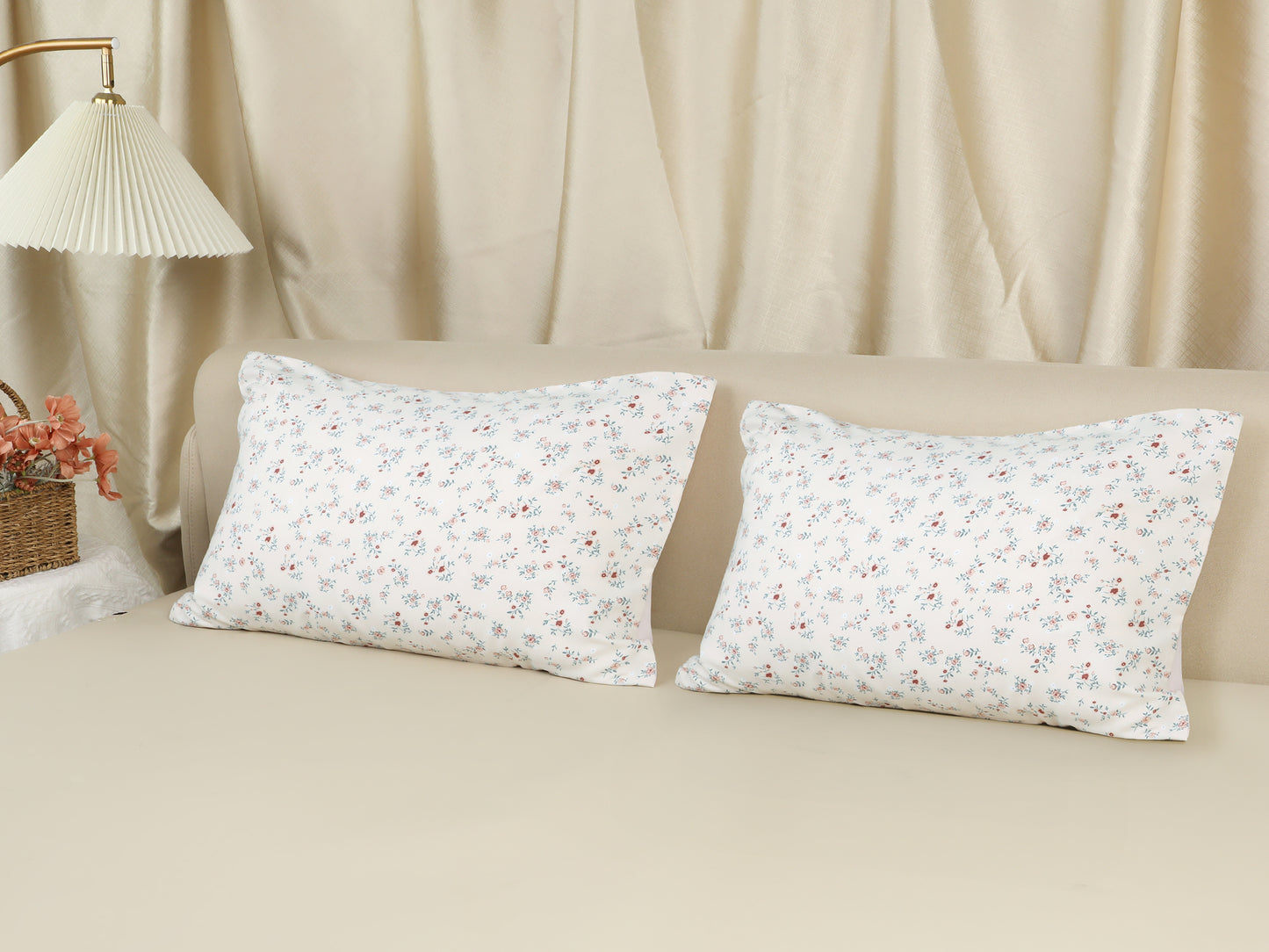 Pillowcase for Hair and Skin Breathable, Soft Floral Pillow Cases Set of 2 with Envelope Closure
