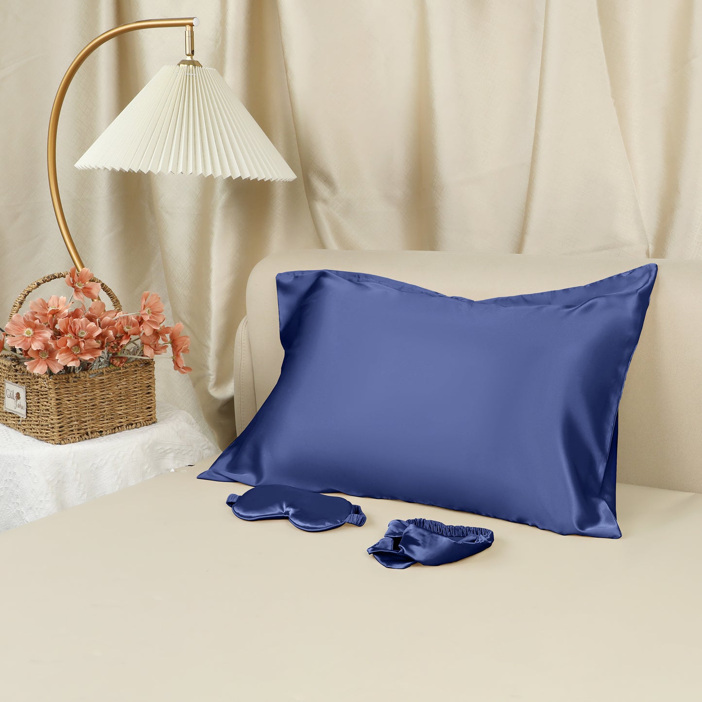Breathable Pillow Case with Envelope, 1 Pcs with Satin Pillowcases for Hair and Skin