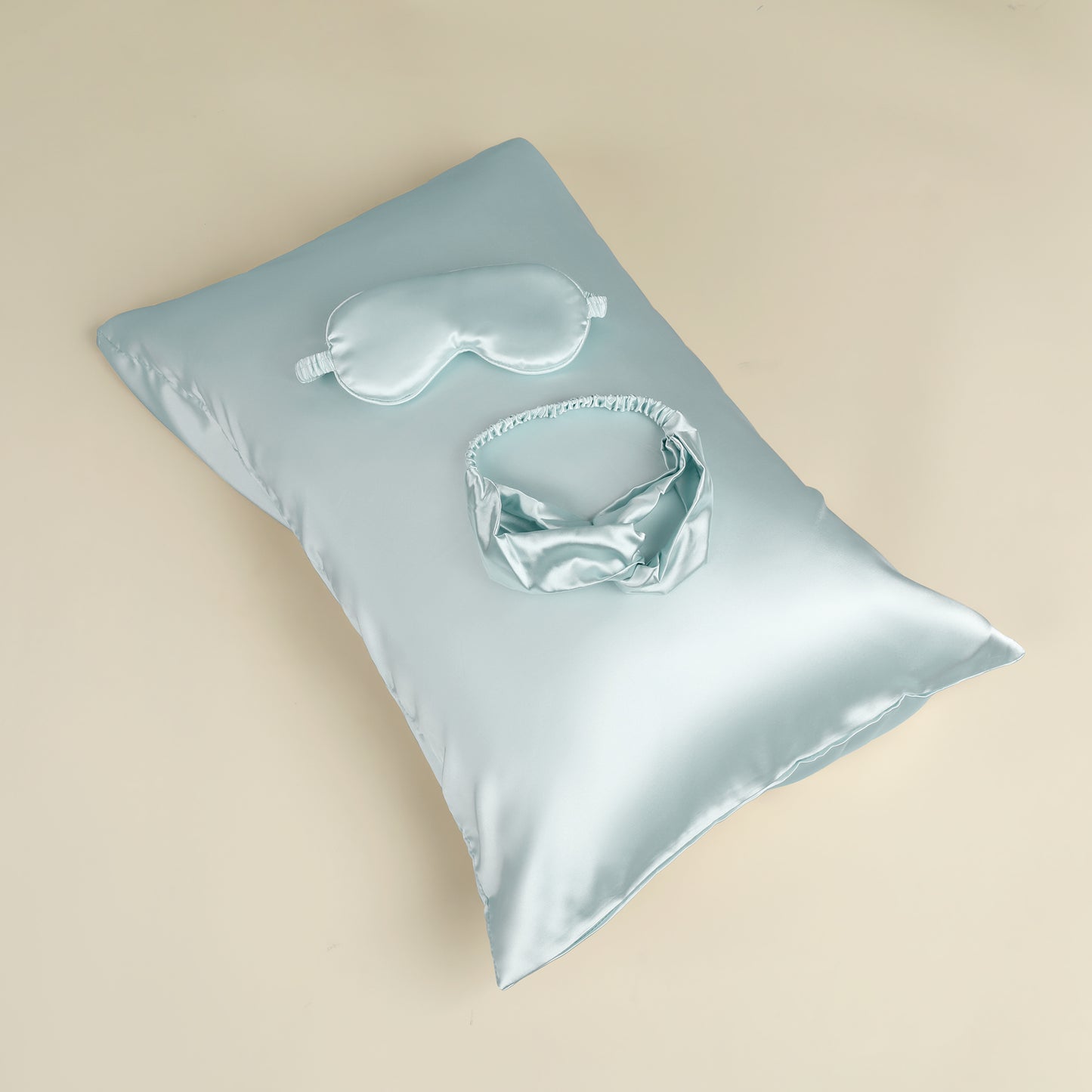 Breathable Pillow Case with Envelope, 1 Pcs with Satin Pillowcases for Hair and Skin