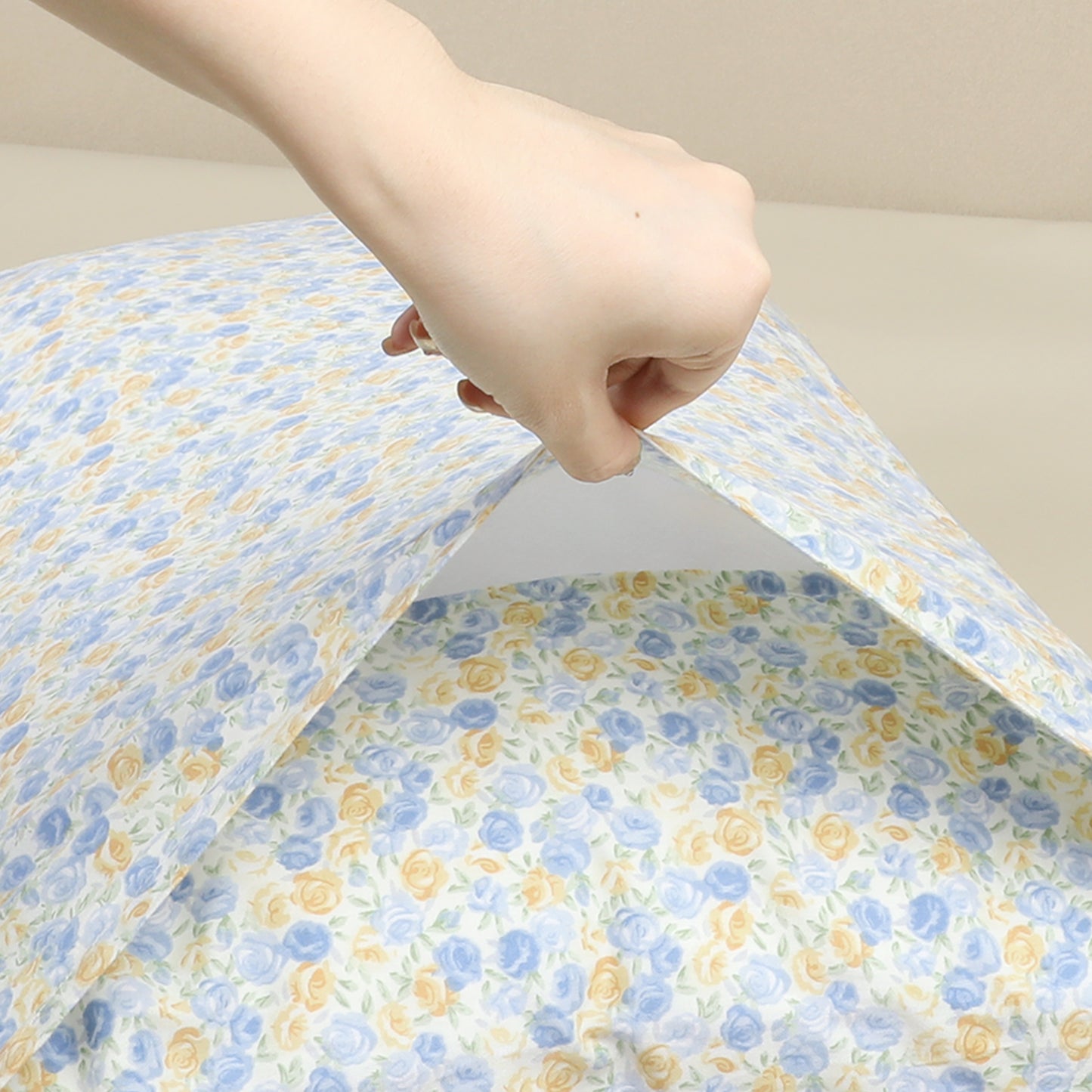 Pillowcase for Hair and Skin, Soft Cotton Floral Pillow Cases Set of 2 with Envelope Closure