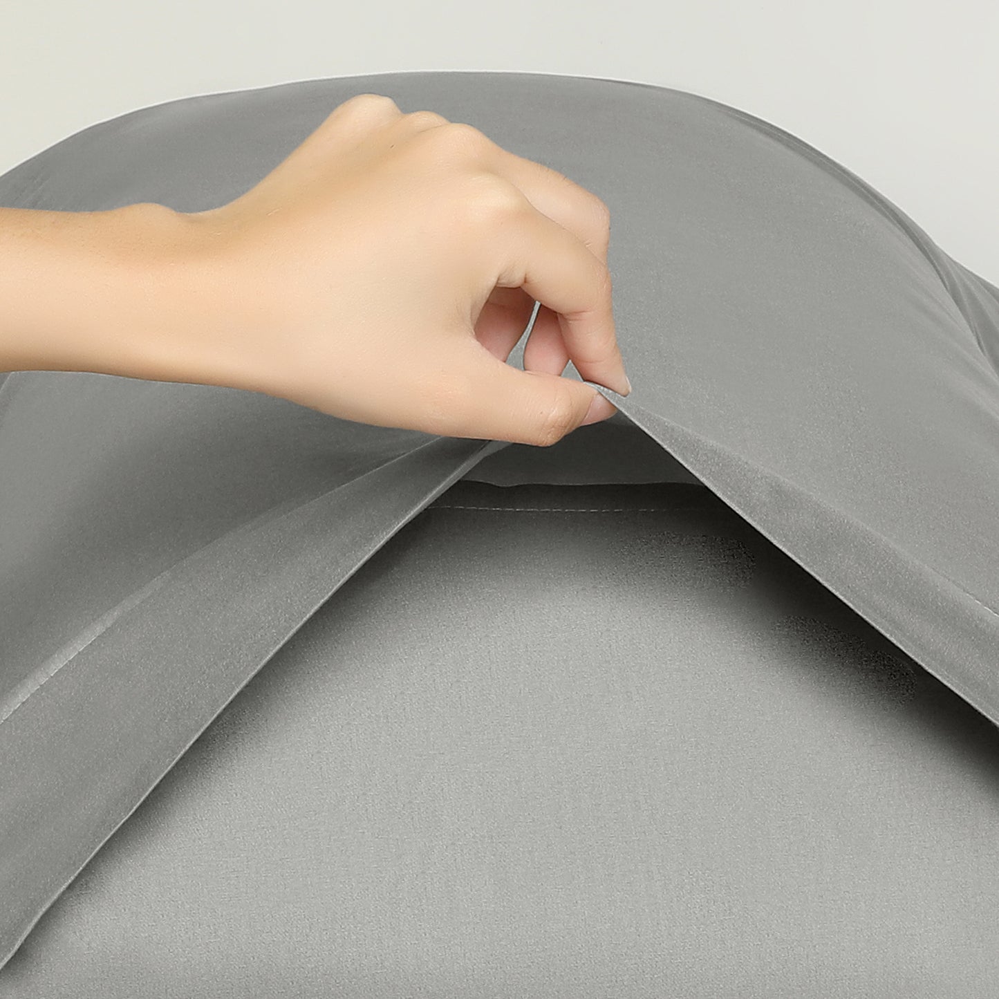Pillow Cases Set of 2, Pillow Covers with Envelope Closure, Gift for Women Men