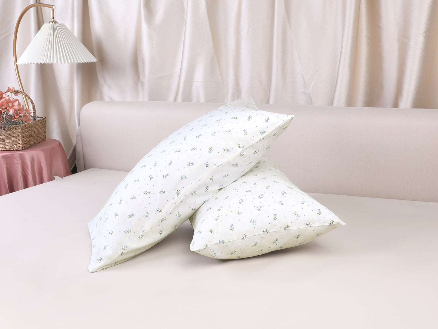 Pillowcase for Hair and Skin, Cotton Floral Pillow Cases Set of 2 with Envelope Closure
