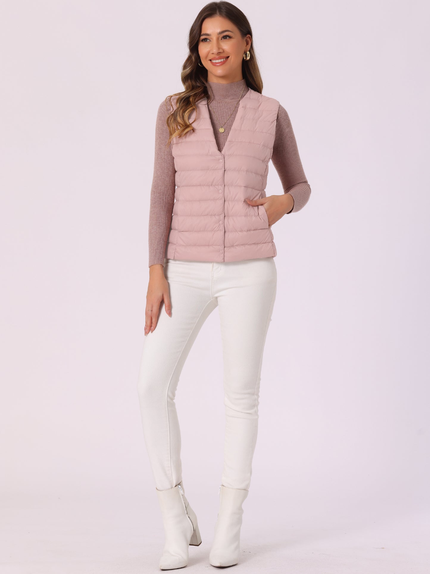 Women's Puffer Vest Sleeveless Lightweight Button Up Quilted Round Neck Outwear