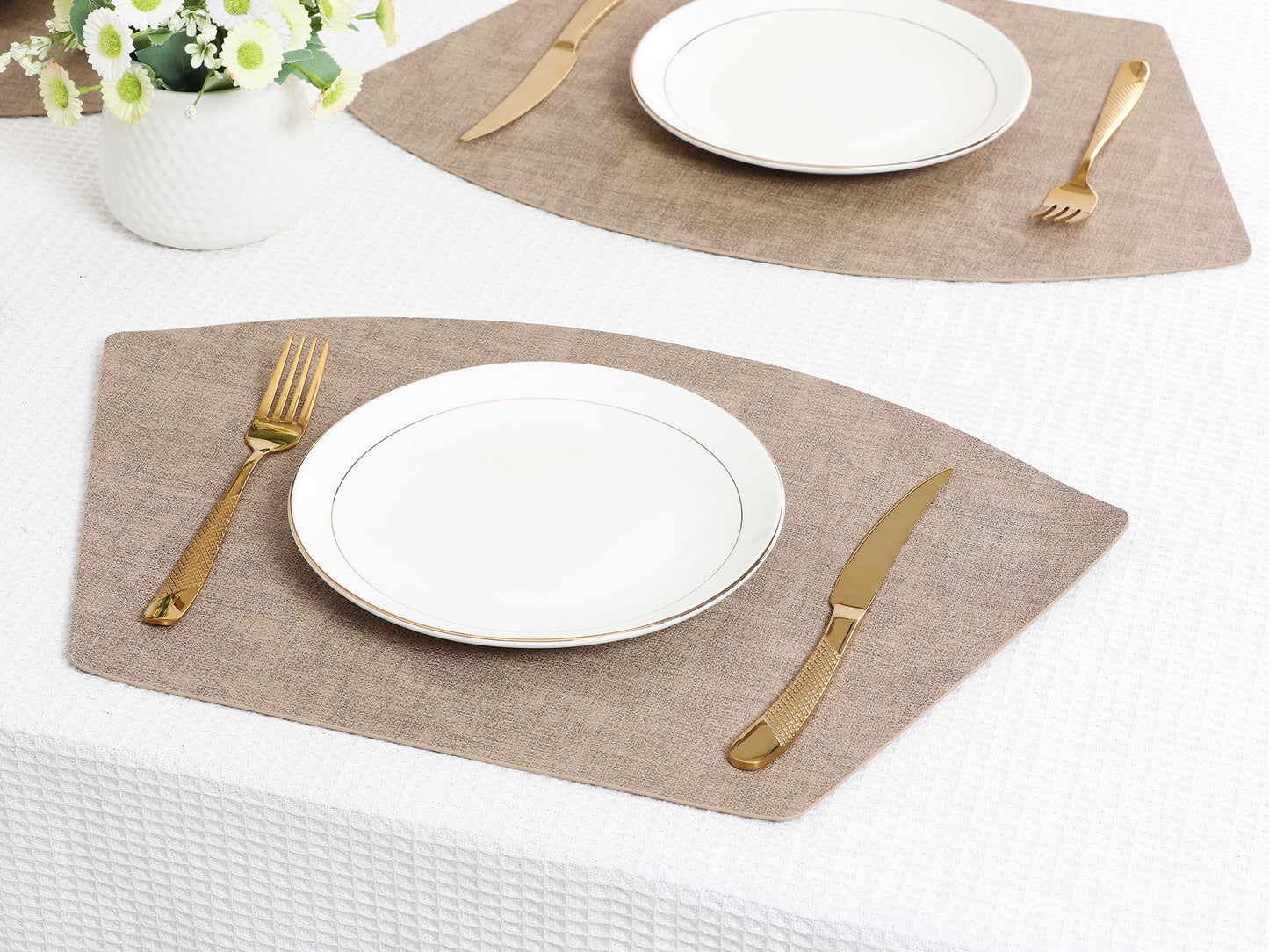 Placemats Set of 6 Wedge Faux Leather for Kitchen Dining Table Decor, Washable Wipeable 19*12in