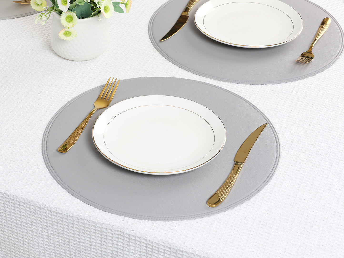 Set of 6 Placemats, Faux Leather for Kitchen Dining Table Decor Washable Heat Resistant Wipeable 15*15in