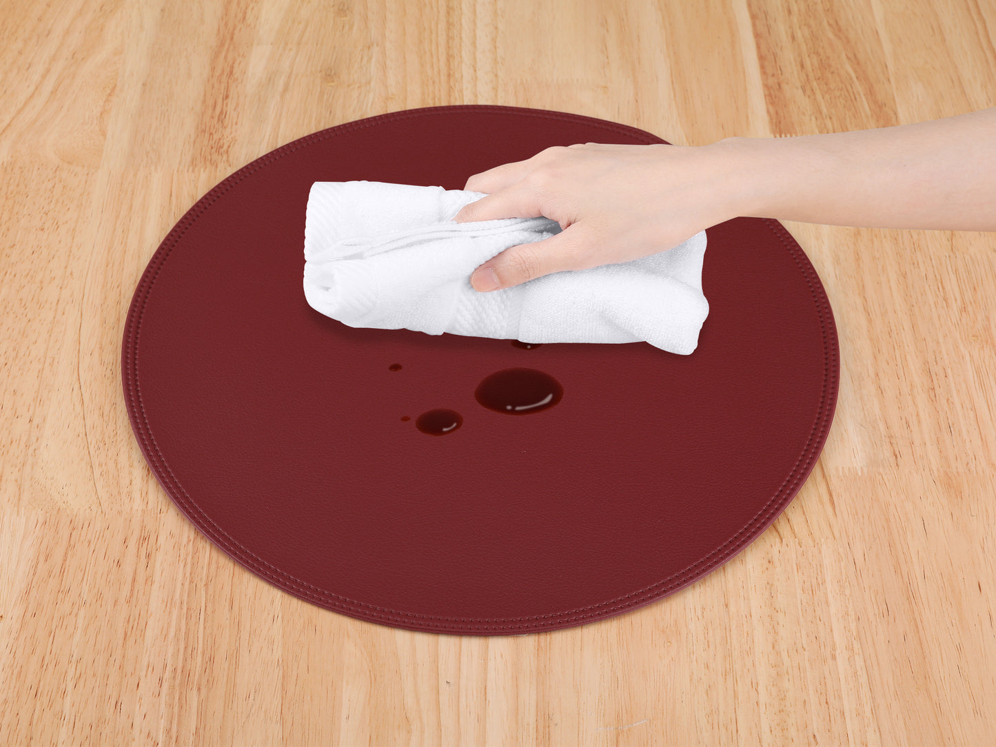 Set of 6 Placemats, Faux Leather for Kitchen Dining Table Decor Washable Heat Resistant Wipeable 15*15in