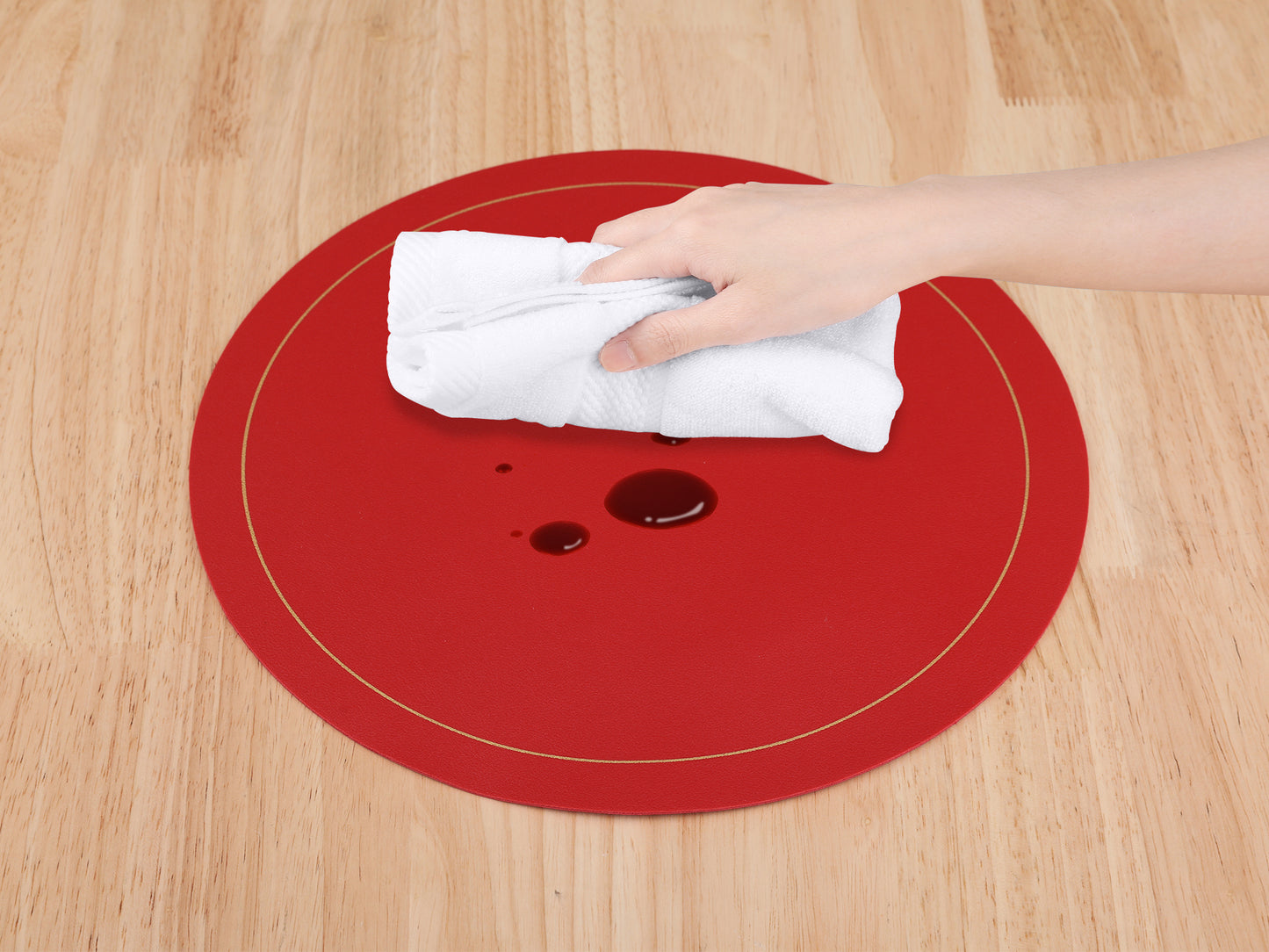 Placemats Set of 8 Faux Leather for Kitchen Dining Table Decor Heat Resistant Wipeable 13*13in
