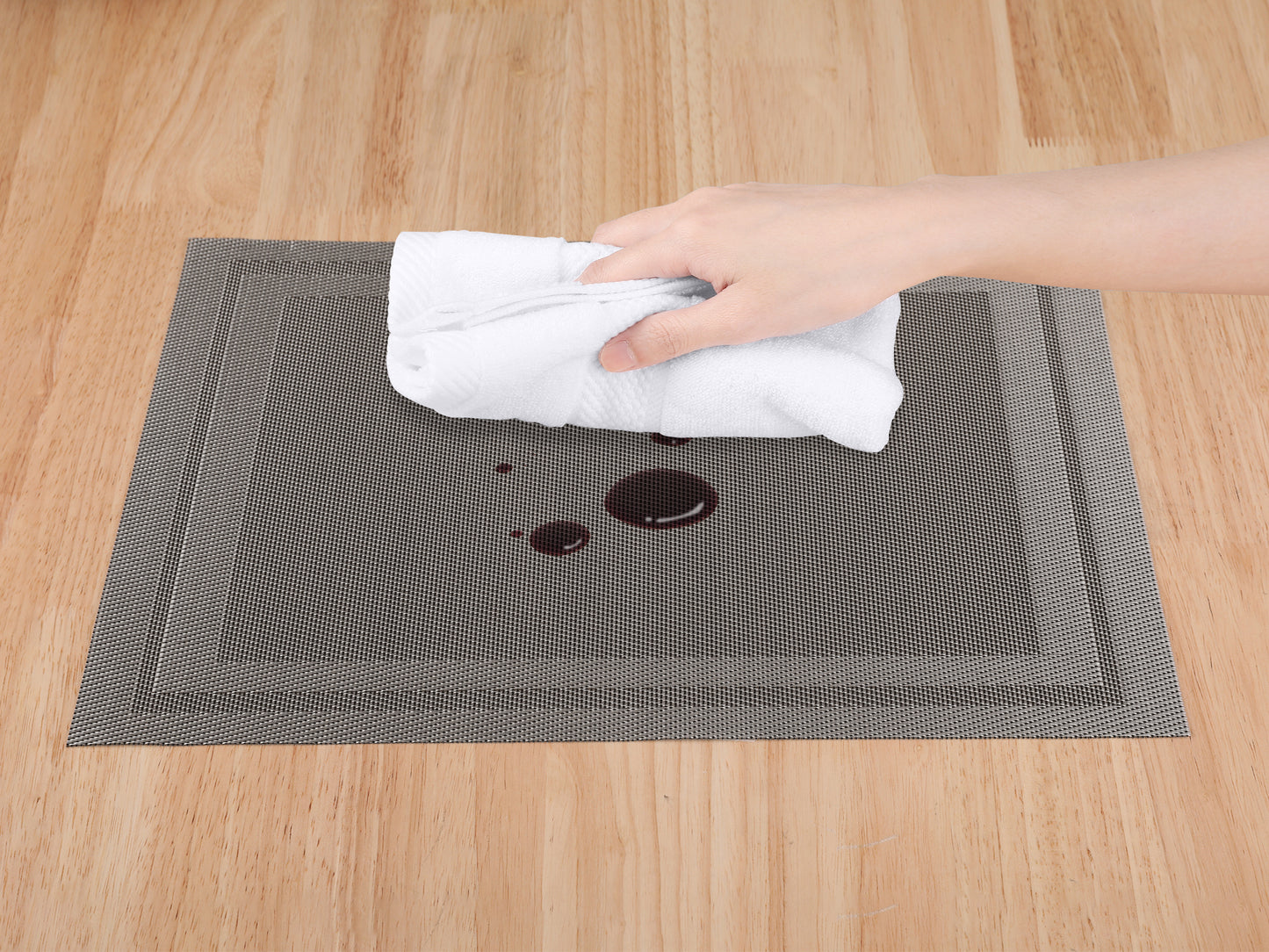 Set of 8 Placemats, Vinyl for Kitchen Dining Table Decor Washable Heat Resistant 18*12in