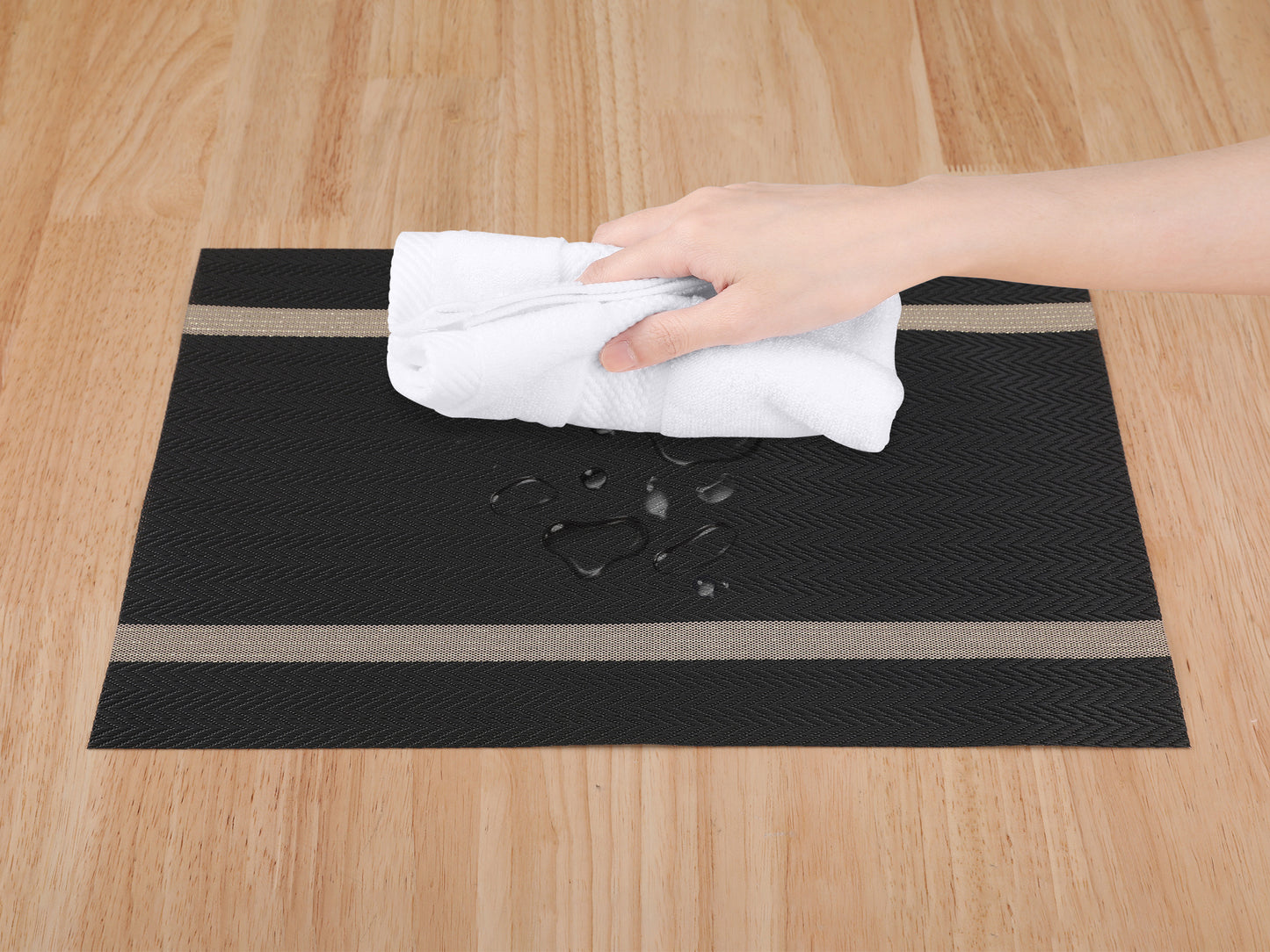 Placemats Set of 8 Vinyl for Kitchen Dining Table Decor Washable Heat Resistant 18*12in