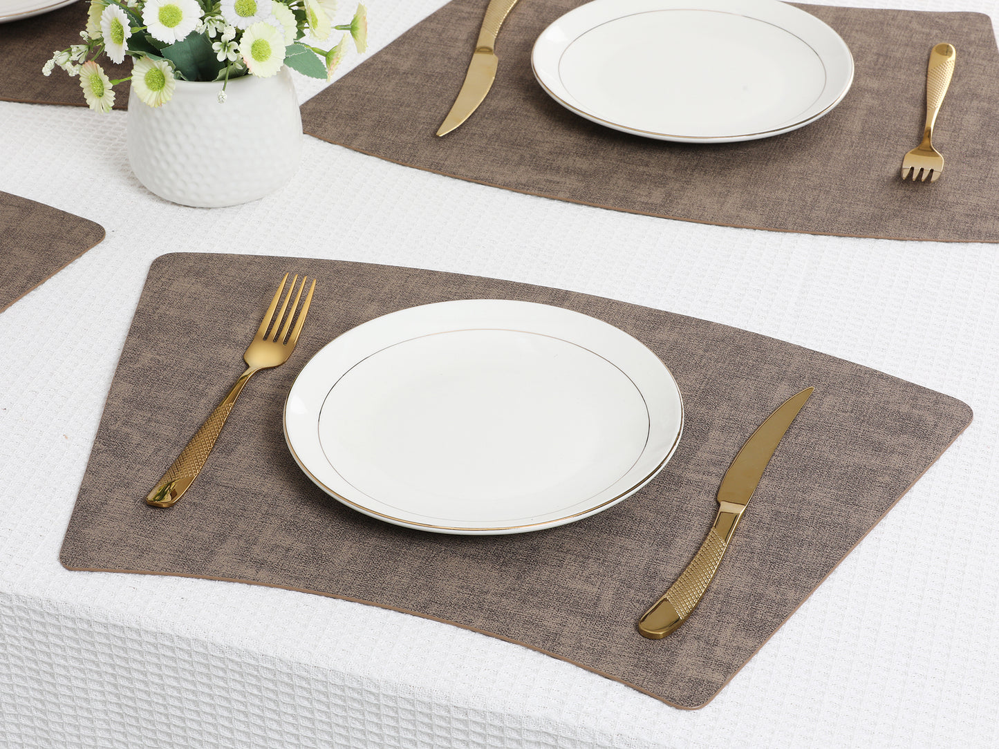 Set of 6 Faux Leather Placemats for Kitchen Dining Table Decor, Washable Heat Resistant 19*12in