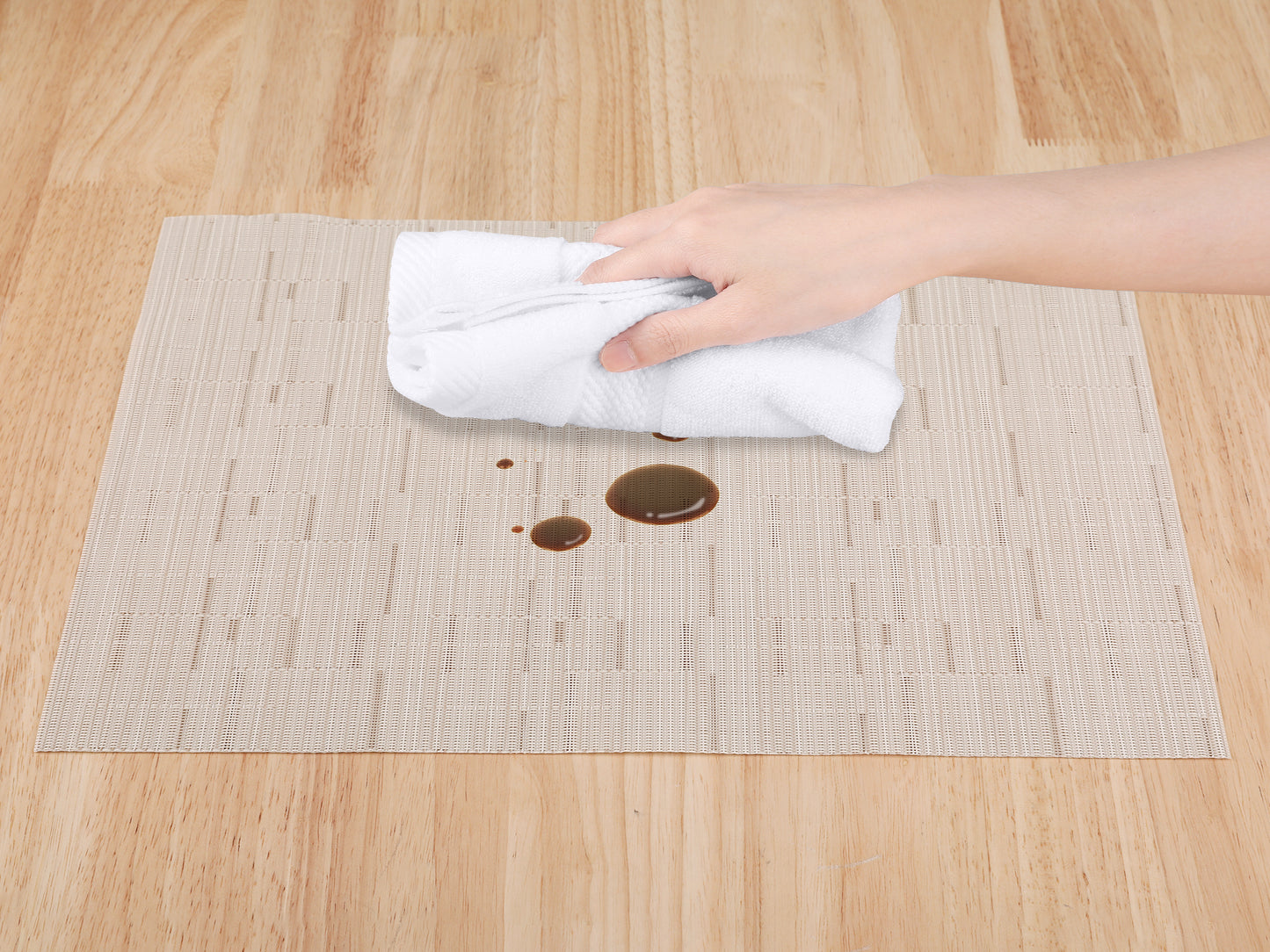 Placemats Set of 6 PVC for Kitchen Dining Table Decor Washable Wipeable 18*12in