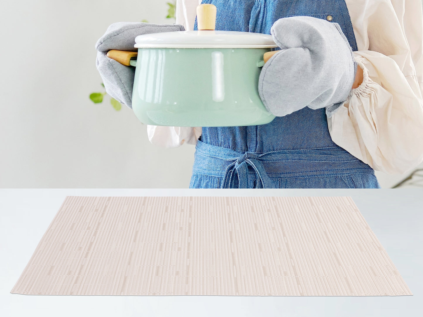 Placemats Set of 6 PVC for Kitchen Dining Table Decor Washable Wipeable 18*12in