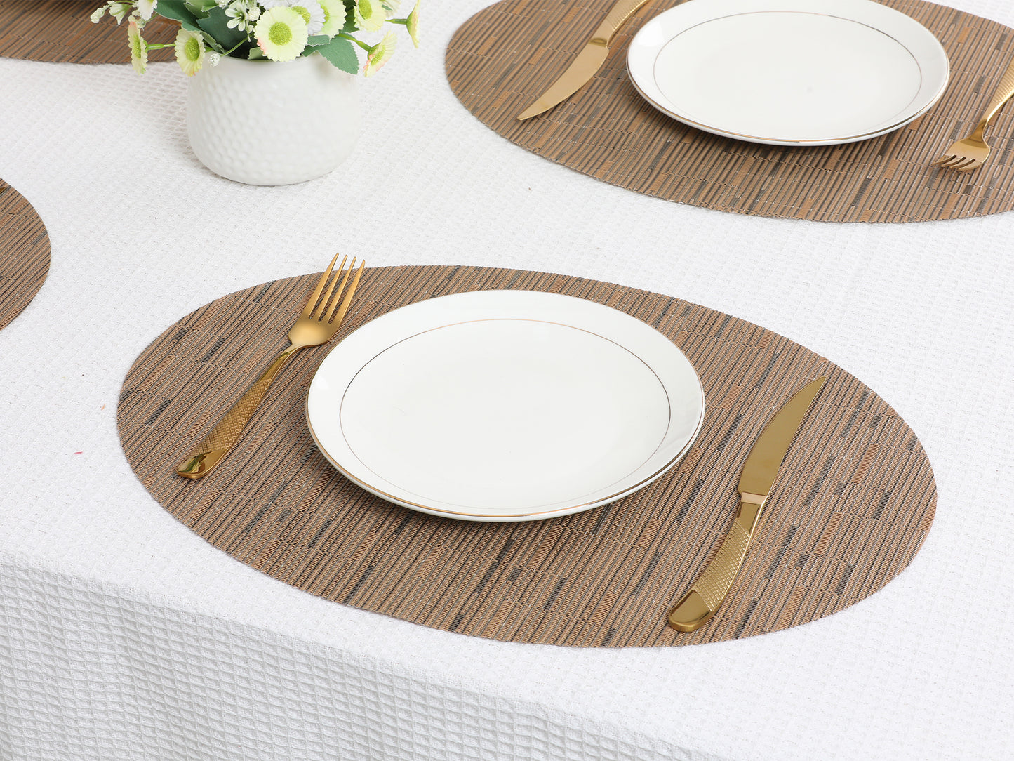 Placemats Set of 6 PVC Oval for Kitchen Dining Table Decor Wipeable 18*12.5in