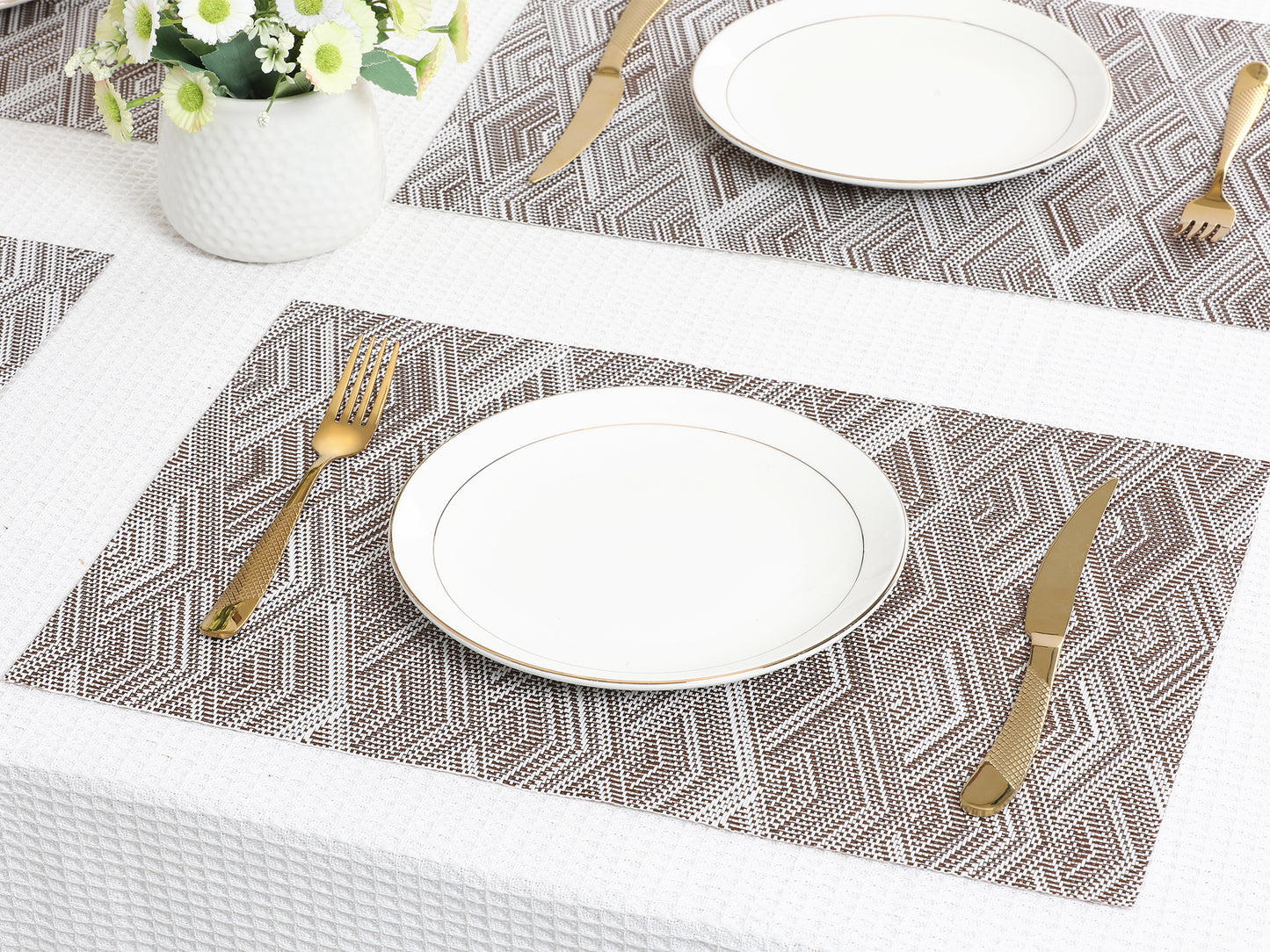 Placemats Set of 8 PVC for Kitchen Dining Table Decor Heat Resistant Wipeable 18*12in