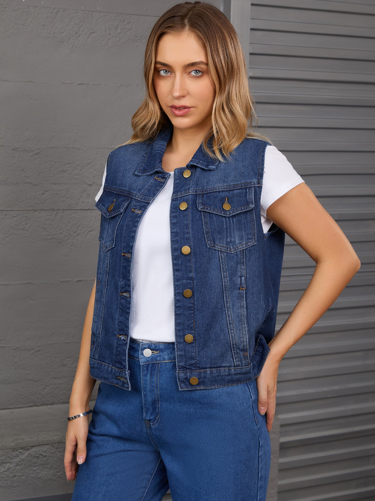 Women's Denim Vest Button Down Chest Flap Pockets Washed Distressed Sleeveless Jean Jacket