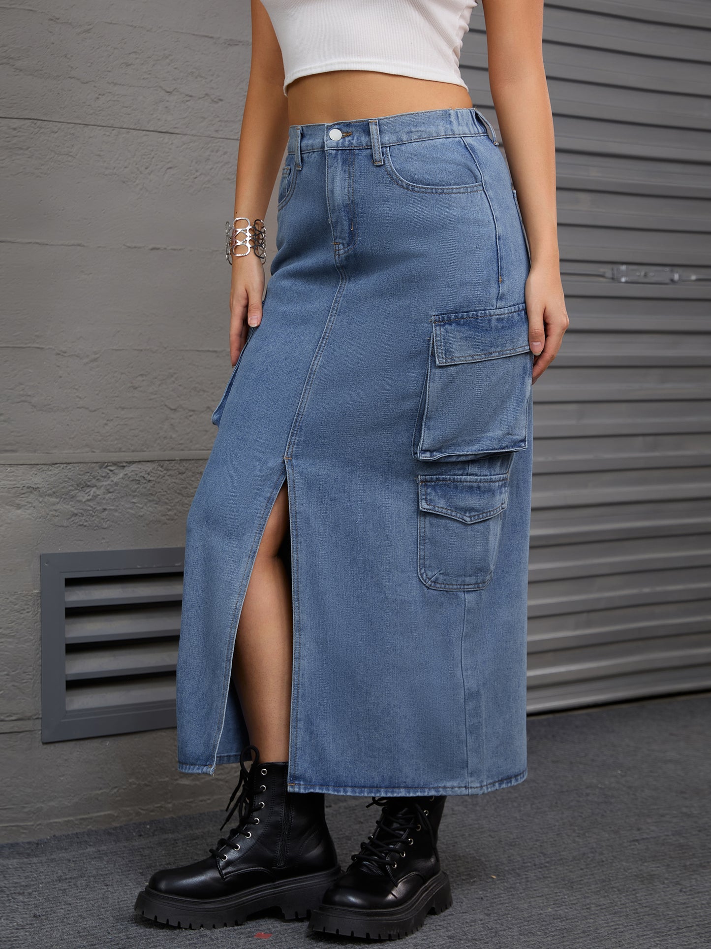 Women's Front Split Button Front Elastic Waist Streetwear Flap Pockets Cargo Maxi Denim Skirt