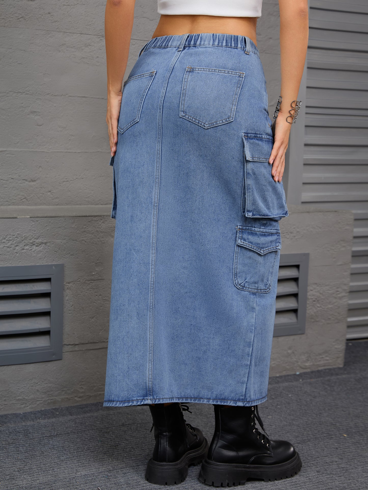 Women's Front Split Button Front Elastic Waist Streetwear Flap Pockets Cargo Maxi Denim Skirt
