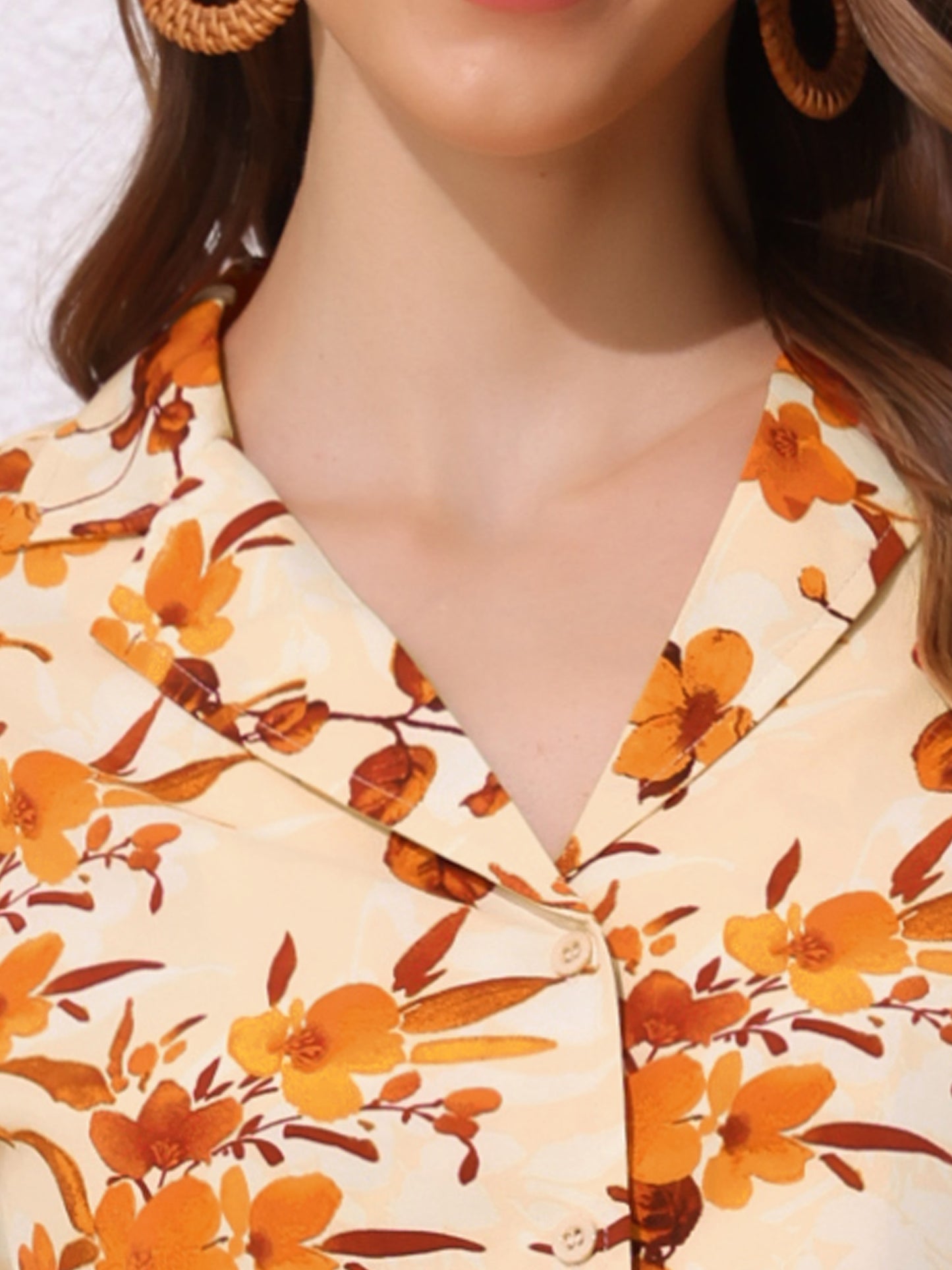 Conjunto hawaiano de 2 piezas para mujer, camisa floral con botones y pantalones cortos, estilo tropical, para vacaciones en la playa, informal.