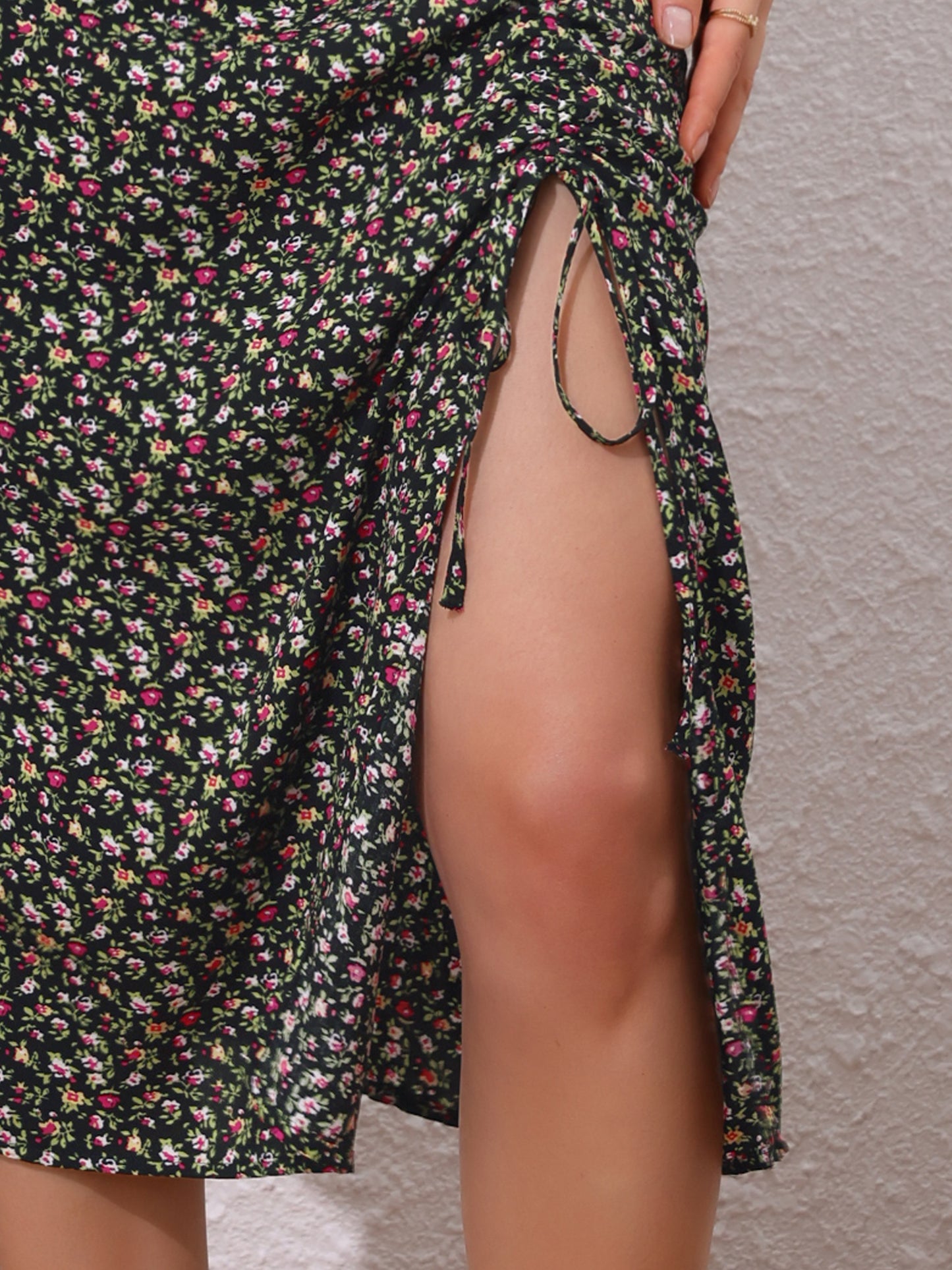 Falda tropical fruncida con abertura en el muslo para playa de verano para mujer