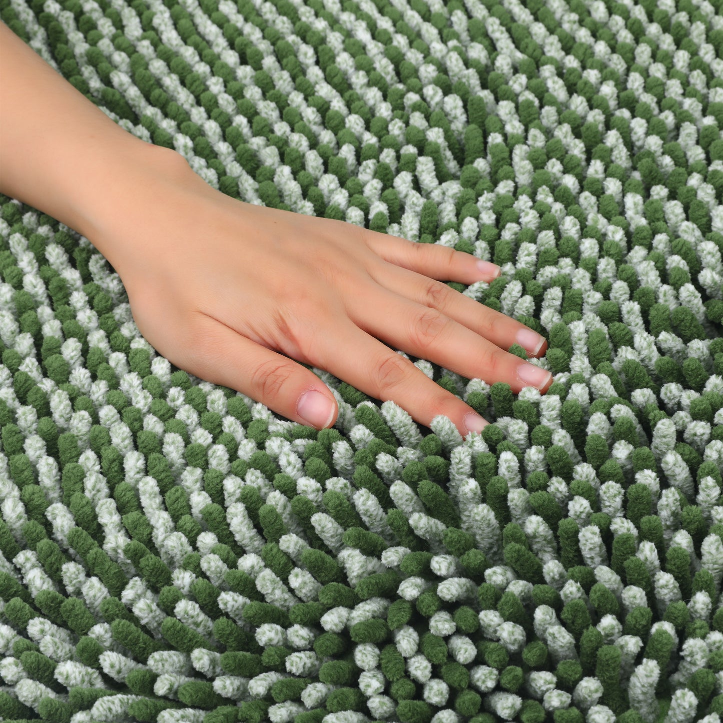 Non Slip Absorbent Chenille Fluffy Bath Mat Durable Accessories Soft Lightweight Bath Mats