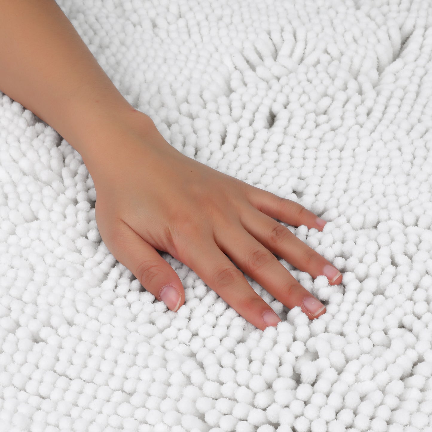 Oval Plush Bath Mat, Soft Non Slip Washable Absorbent Rug, Rubber Backing Quick Dry Rugs
