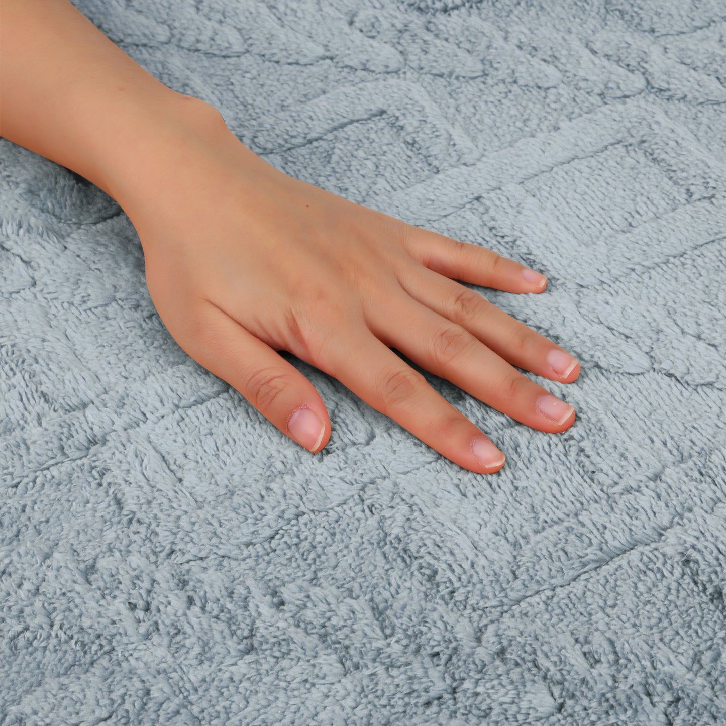 Geometric Pattern Bathroom Mat Soft Absorbent Non-Slip Back Machine Washable Dry Bath Mats