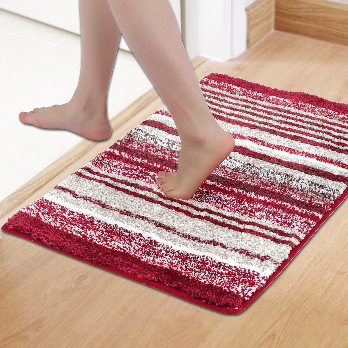 Striped Bathroom Mat Soft Absorbent Non-Slip Backing Quick Dry Machine Washable Bath Mats