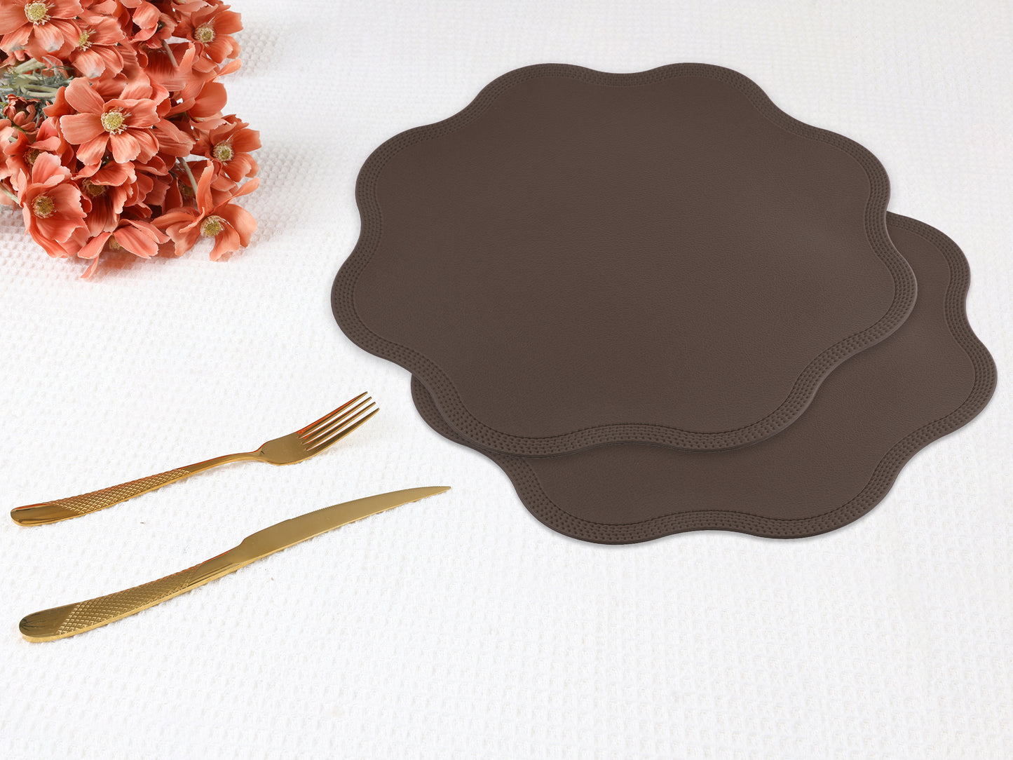 Placemats Set of 6 Faux Leather for Kitchen Dining Table Decor, Washable Wipeable 15*15in