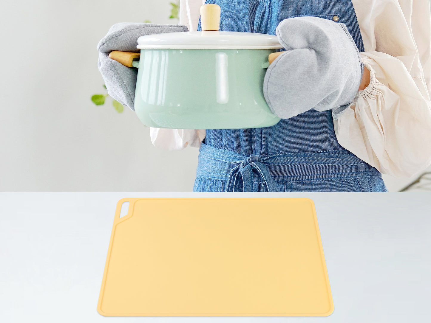 Placemats Set of 6 Silicone for Kitchen Dining Table Decor Washable Wipeable 15*12in