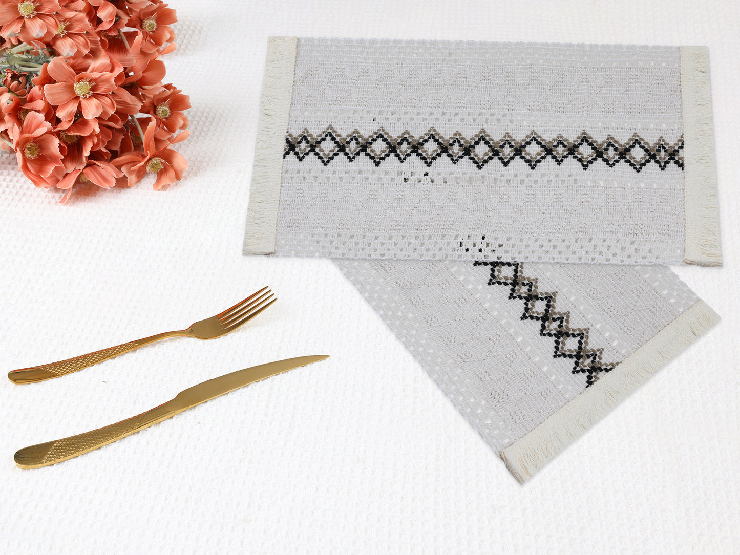 Farmhouse Placemats Set of 4 Linen for Dining Table Decor Indoor Outdoor Washable 20*12in