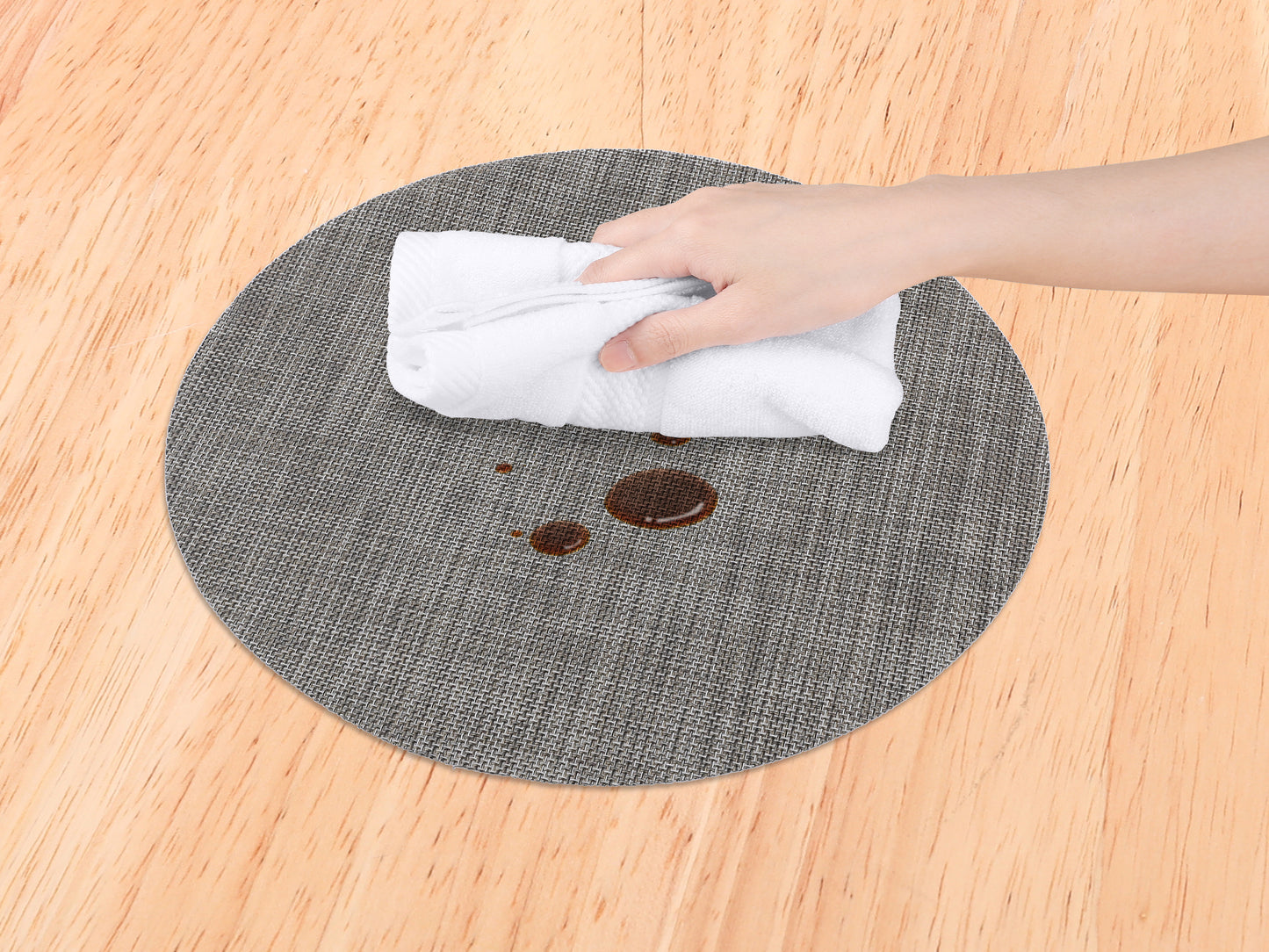 Placemats Set of 6 Round PVC for Kitchen Dining Table Decor Washable 14*14in