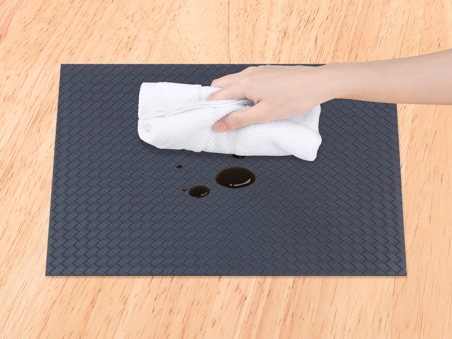Placemats Set of 6 Leather for Kitchen Dining Table Decor Heat Resistant 17*12in