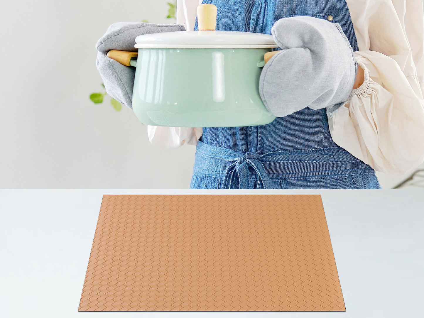 Placemats Set of 6 Leather for Kitchen Dining Table Decor Heat Resistant 17*12in
