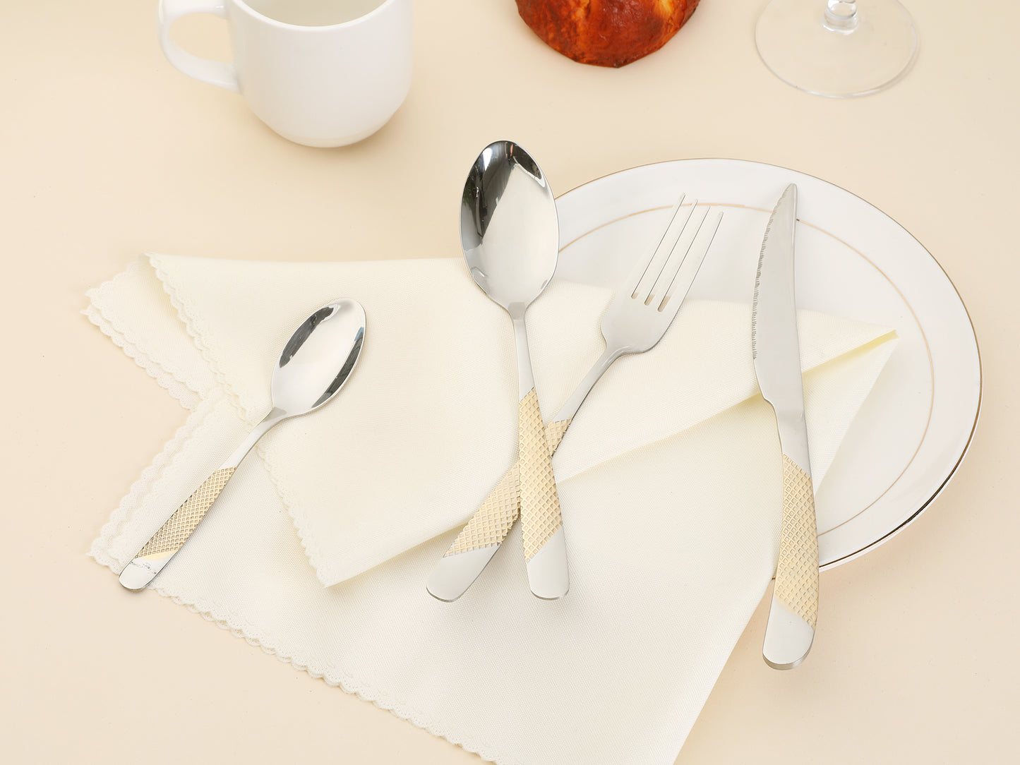 4 Pieces Stainless Steel Flatware Set, Mirror Polished Cutlery Set with Knife