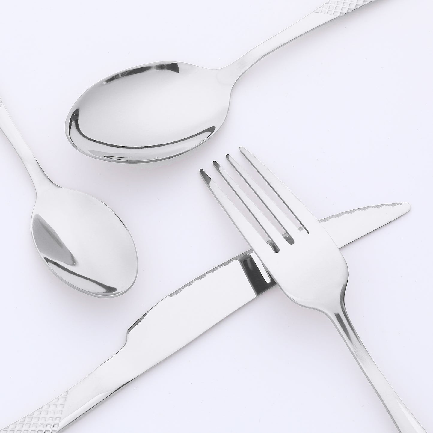 24 Pieces Silverware Set, Stainless Steel Flatware with Knife, Spoons and Forks Set