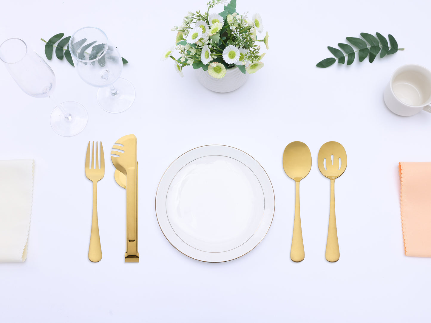 8 Pieces Silverware Set, Stainless Steel Flatware with Spoons and Fork Set