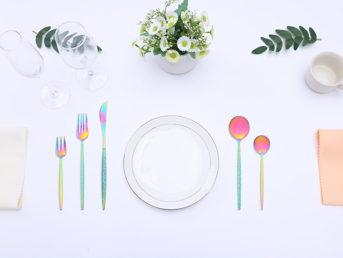 20 Pieces Silverware Set, Stainless Steel Flatware with Knife, Spoons and Forks Set