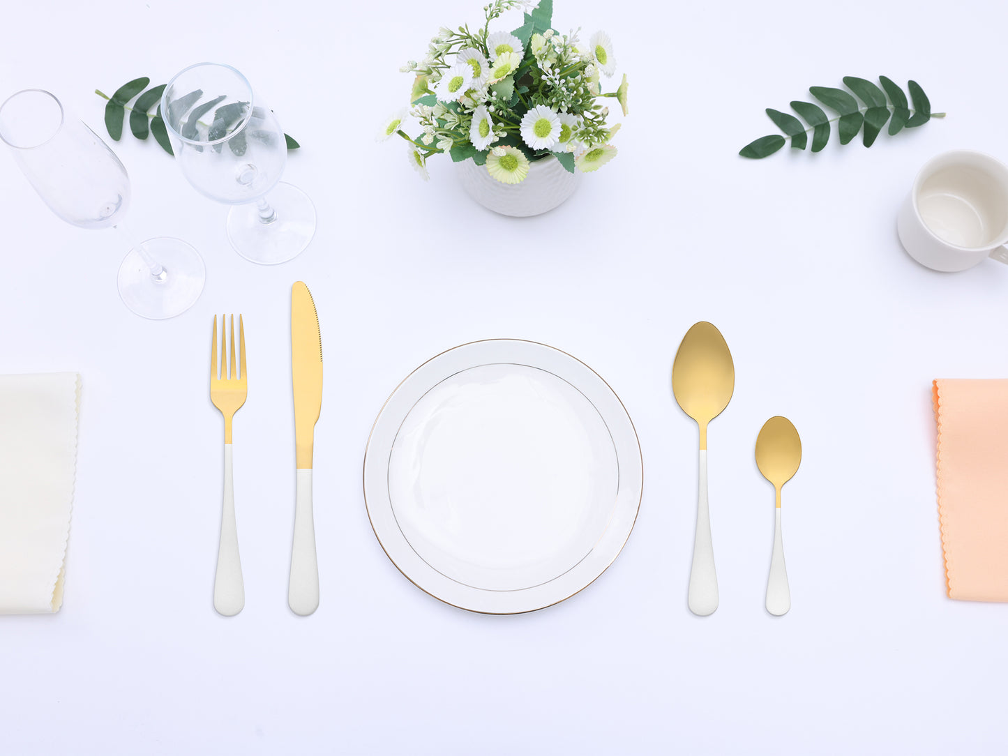 4 Pieces Flatware Set, Stainless Steel Silverware with Knife, Cutlery Set