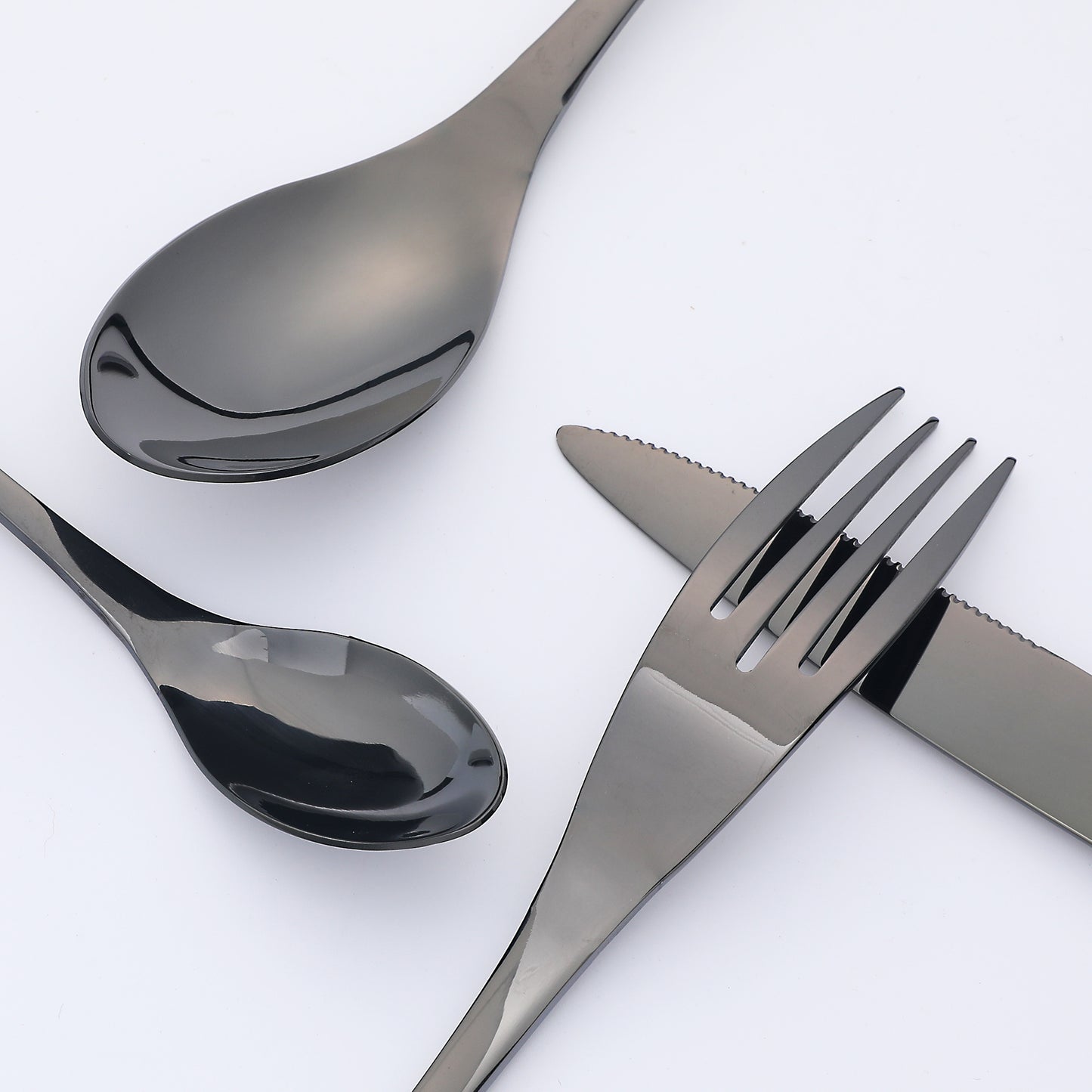 4 Pieces Silverware Set, Stainless Steel Flatware with Knife Cutlery Set