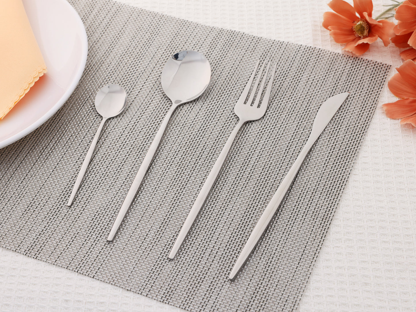 16 Pieces Silverware Set, Stainless Steel Flatware, Mirror Polished Cutlery Set