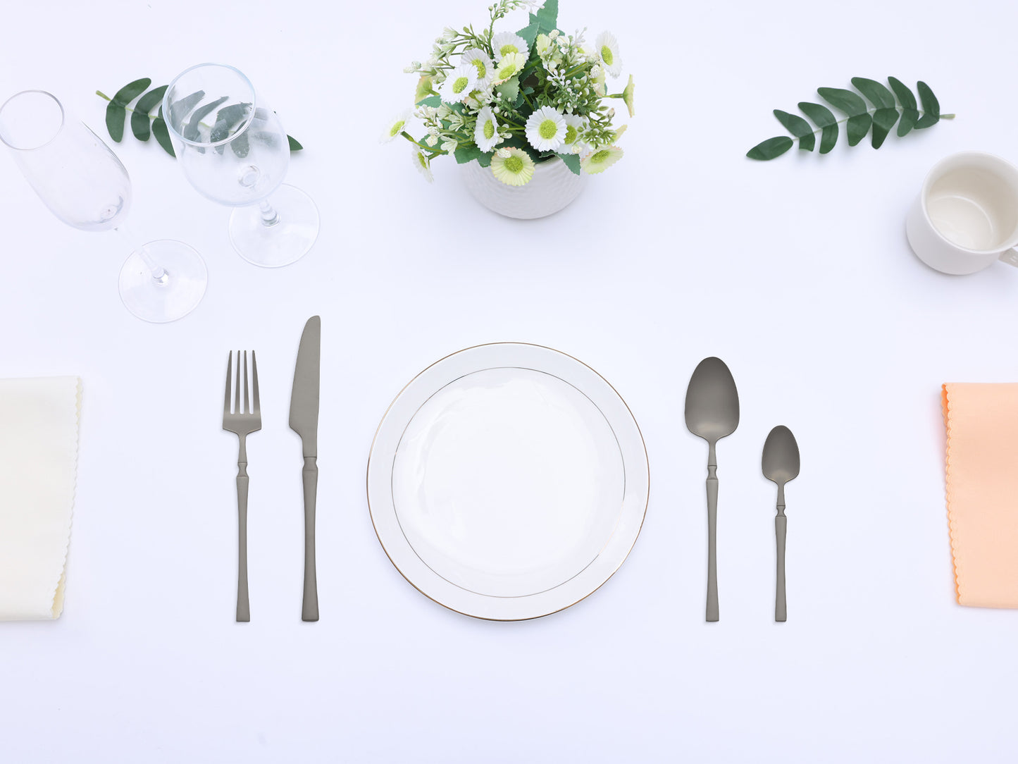 20 Pieces Silverware Set, Stainless Steel Flatware, Mirror Polished Cutlery Set