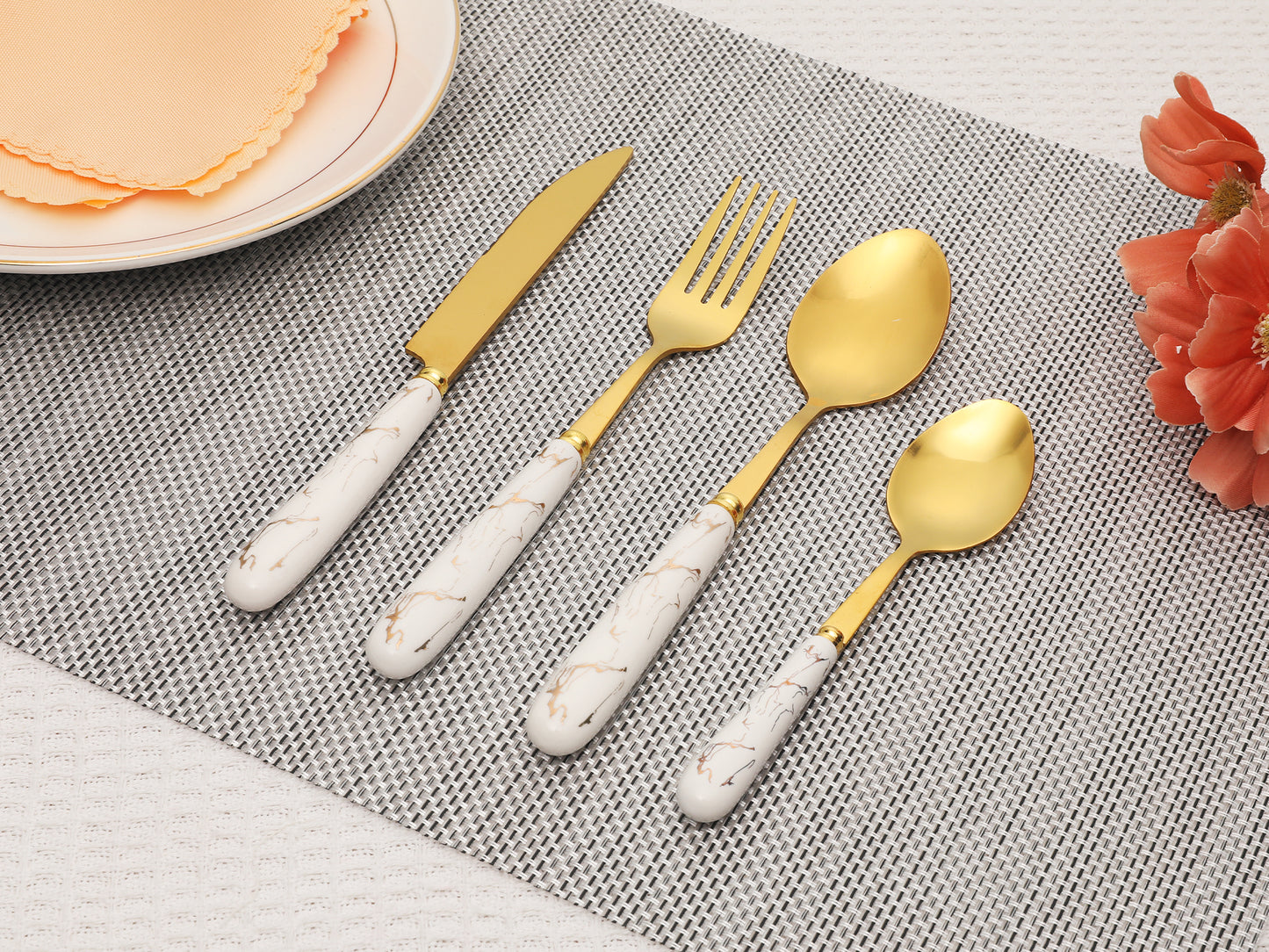 24 Pieces Silverware Set, Stainless Steel Floral Flatware Set for 6, Modern Cutlery Set