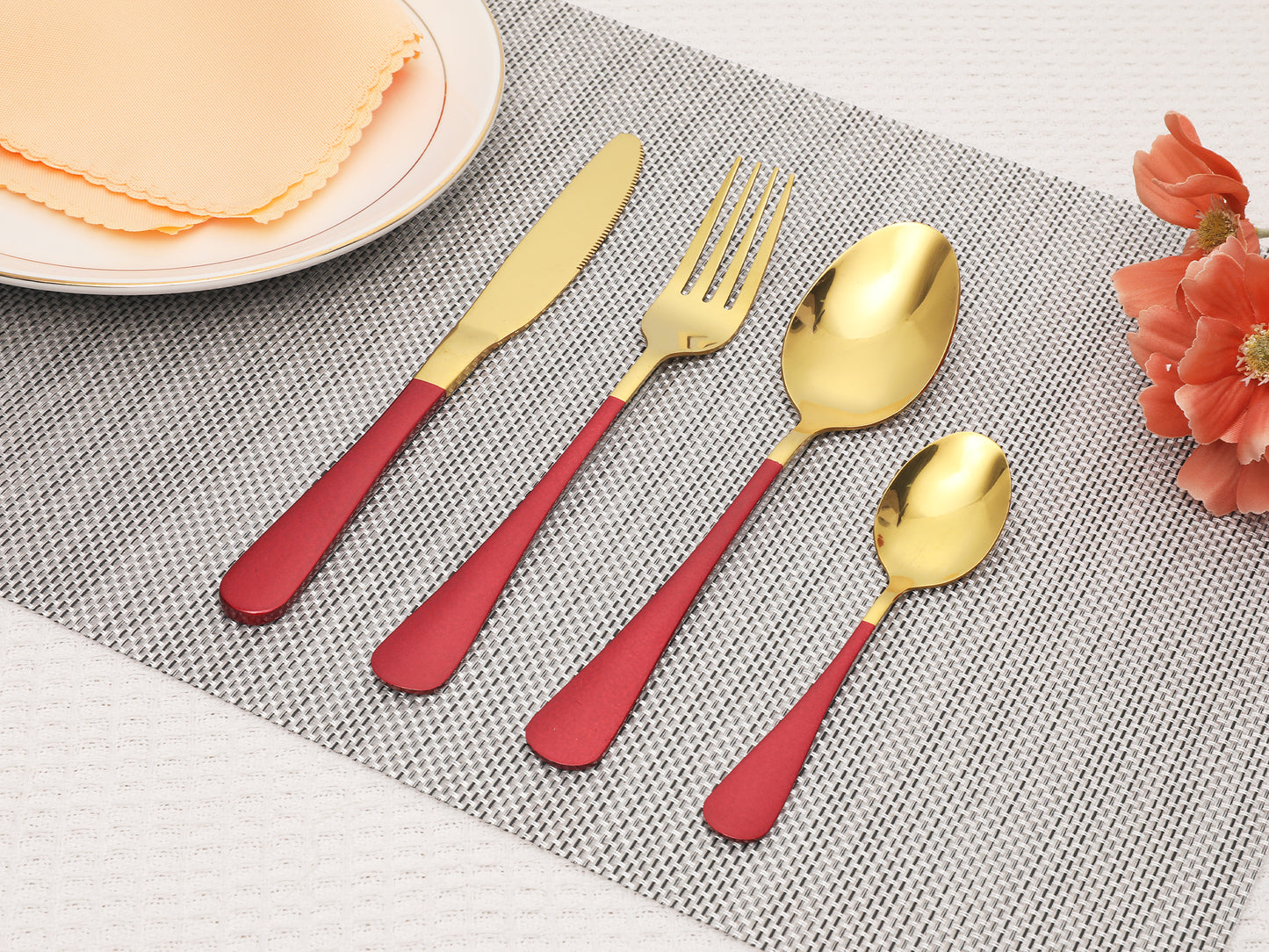 24 Pieces Silverware Set, Stainless Steel Flatware Set with Supporting Shelf