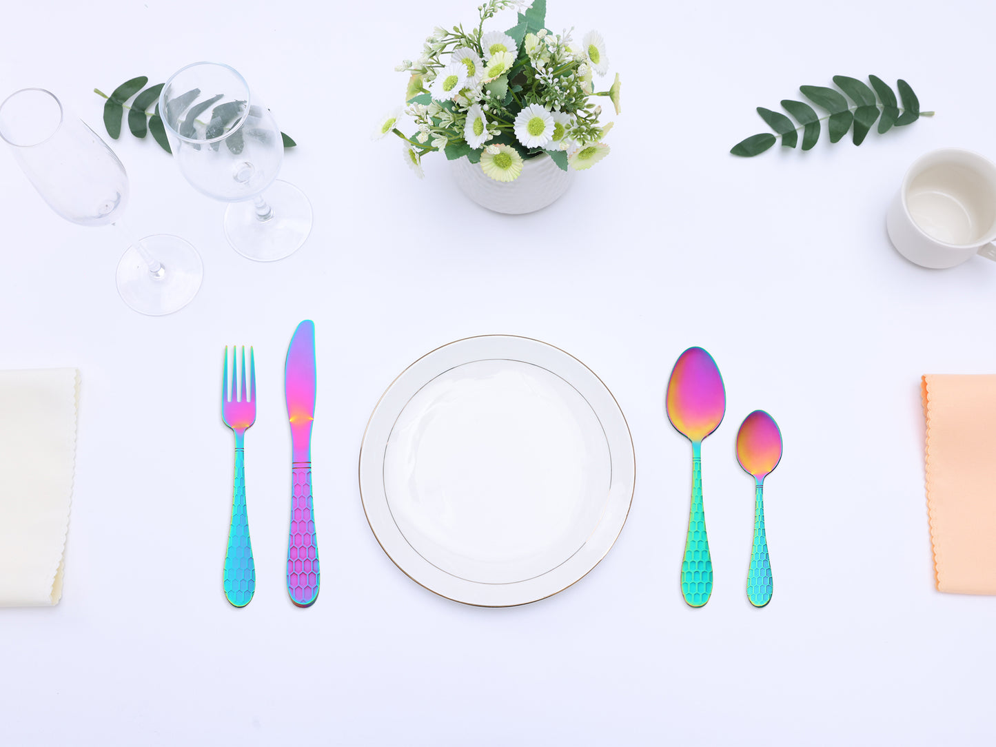 24 Pieces Silverware Set, Stainless Steel Flatware Set, Mirror Polished Cutlery Set